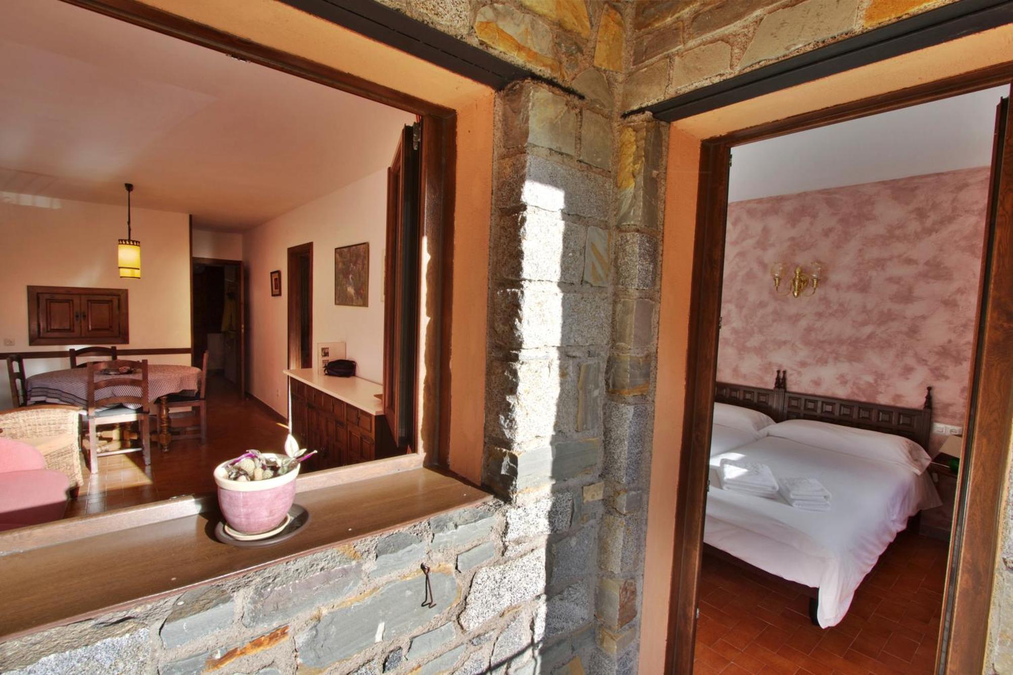 Apartaments La Peguera Bohí Szoba fotó