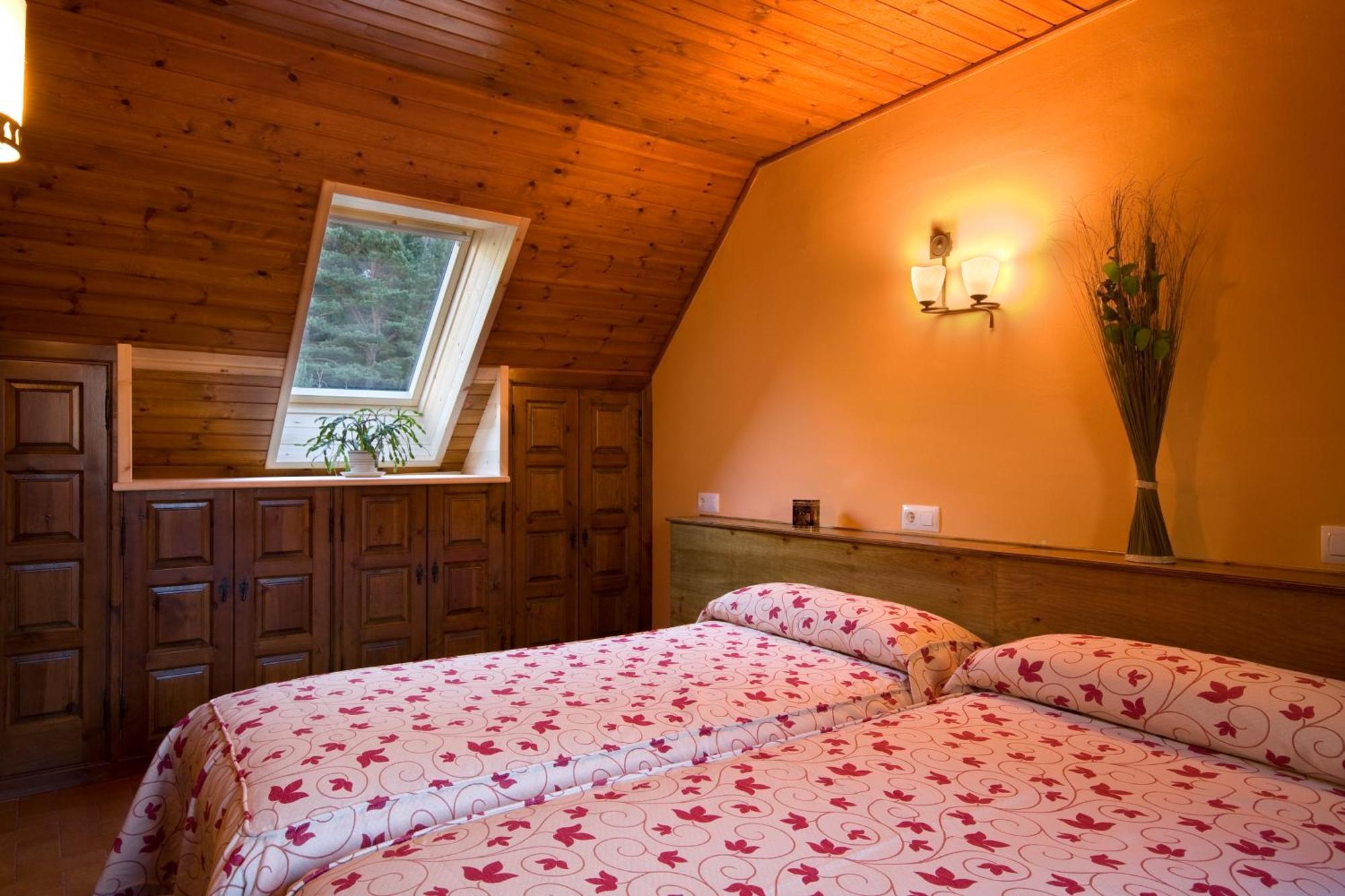 Apartaments La Peguera Bohí Kültér fotó